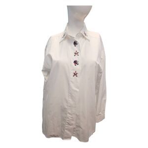 Liz Thomas White Christmas Embroidered Button Down Top Size Medium